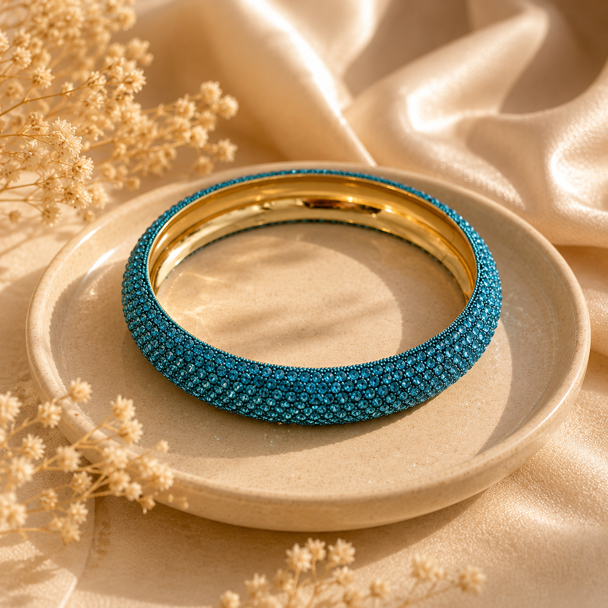 Laguna Crystal Bangle
